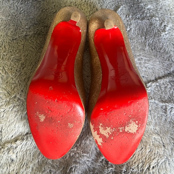 Christian Louboutin Bianca gold platform heel - Picture 8 of 8